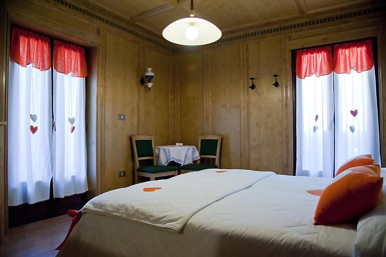 Albergo Venezia Sappada Rum bild