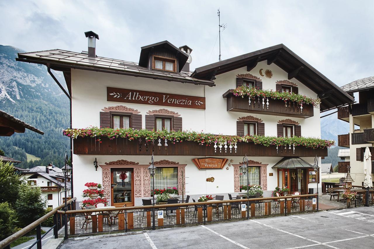 Albergo Venezia Sappada Exteriör bild